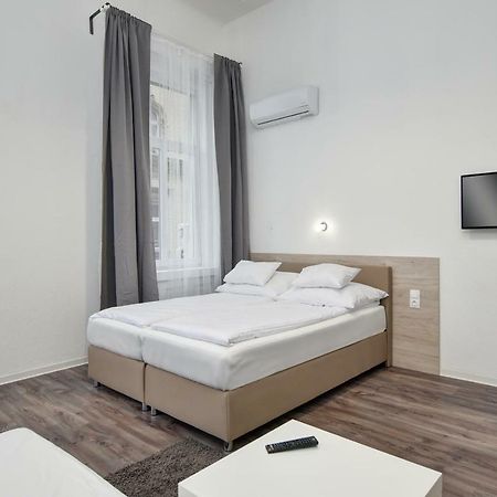 Heart Of Downtown Apartment Budapest Eksteriør billede
