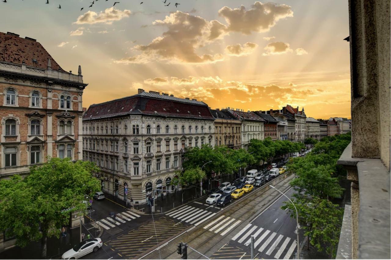Heart Of Downtown Apartment Budapest Eksteriør billede