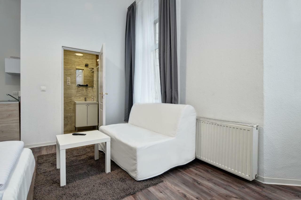 Heart Of Downtown Apartment Budapest Eksteriør billede