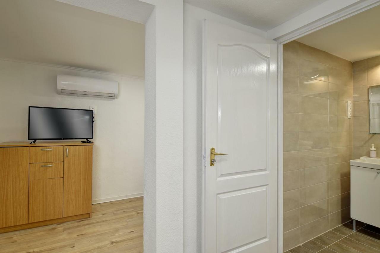 Heart Of Downtown Apartment Budapest Eksteriør billede