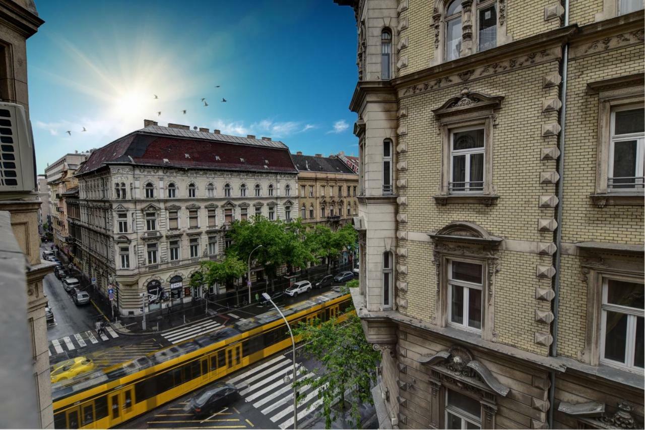Heart Of Downtown Apartment Budapest Eksteriør billede