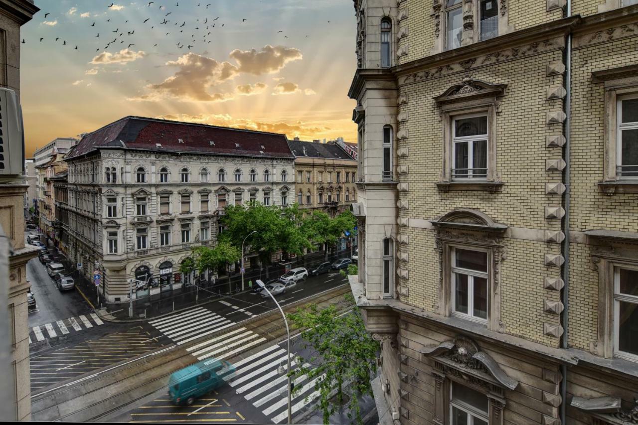Heart Of Downtown Apartment Budapest Eksteriør billede