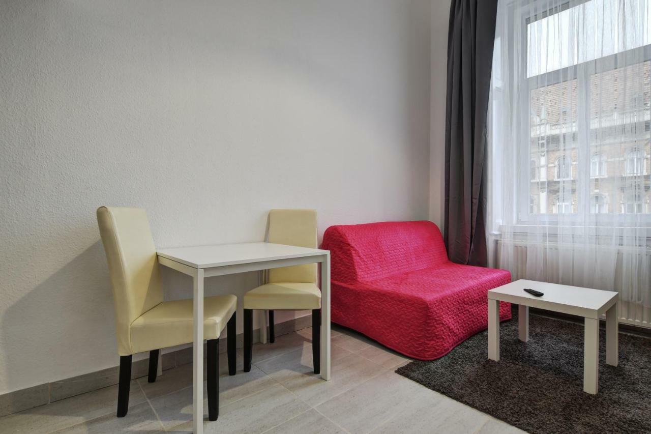 Heart Of Downtown Apartment Budapest Eksteriør billede